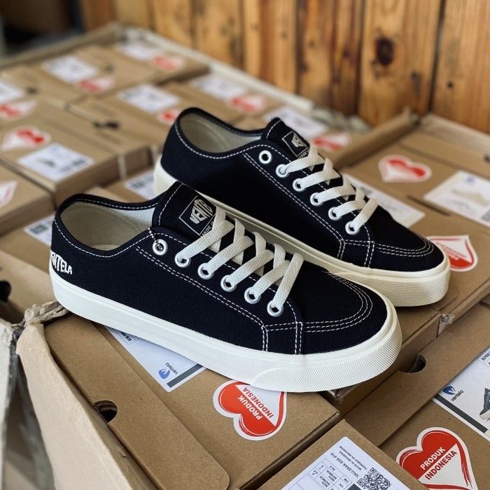Sepatu Ventela Public Low Black Natural Sneakers Wanita